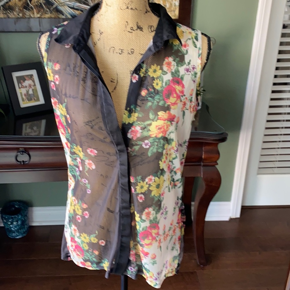 Sheer floral tank top blouse with open back